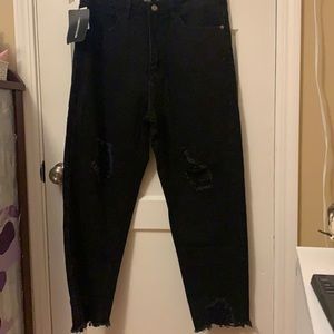 Women’s black jeans